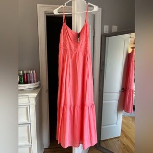 **closet clean out 😊** NWT Size M